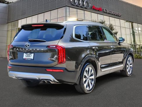 Used 2020 Kia Telluride S AWD/4WD image 4