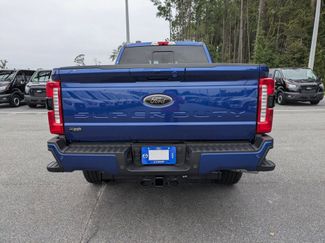 New 2026 Ford F250 Lariat w/ Black Appearance Package AWD/4WD video 5