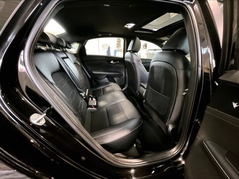 Used 2023 Kia Forte GT-Line w/ GT-Line Premium Package image 16