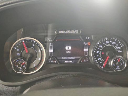 Used 2023 RAM 2500 Laramie AWD/4WD image 11