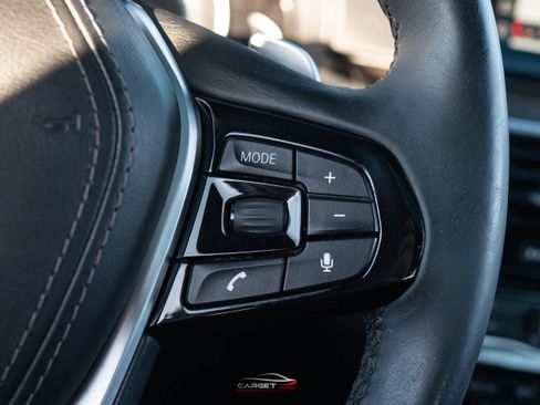 Used 2019 BMW 540i image 22