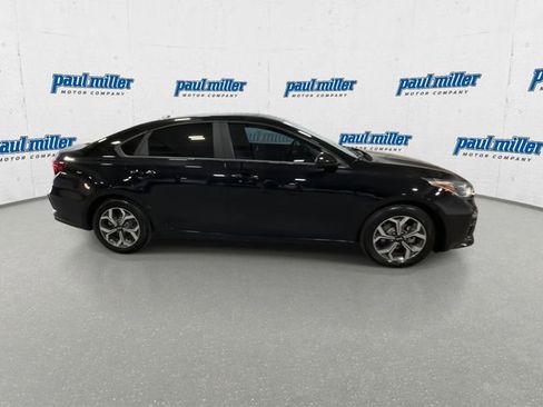 Used 2020 Kia Forte LXS image 13