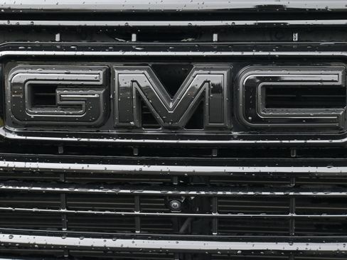 Used 2025 GMC Yukon Elevation w/ Elevation Premium Package image 39