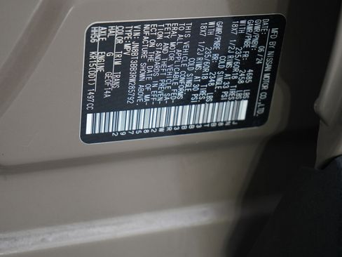 Used 2024 Nissan Rogue SV w/ SV Premium Package image 29