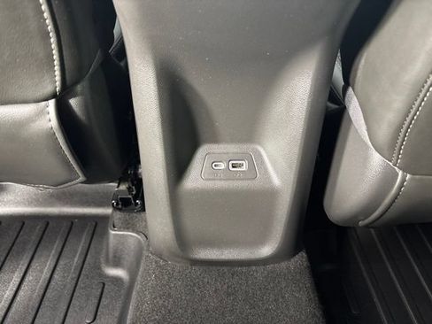 Used 2021 Buick Envision Preferred AWD/4WD image 21