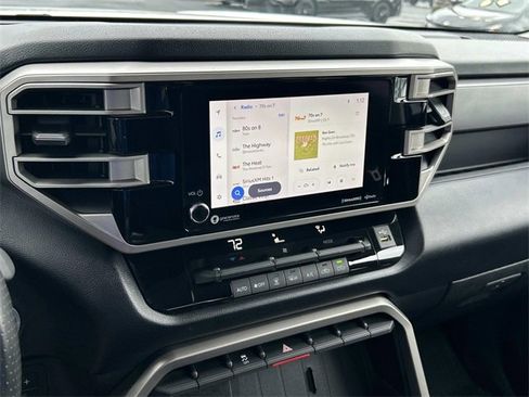 Used 2022 Toyota Tundra SR5 w/ SR5 Convenience Package image 22