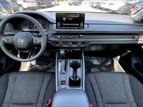 Used 2023 Honda Accord EX image 14