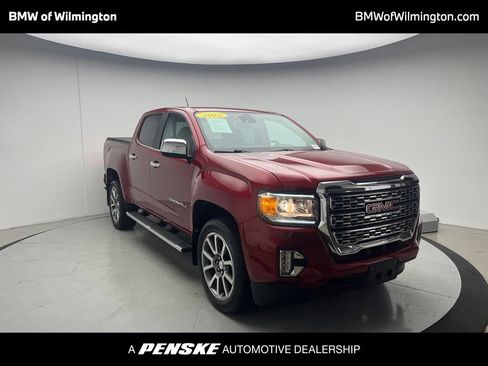 Used 2022 GMC Canyon Denali AWD/4WD image 1