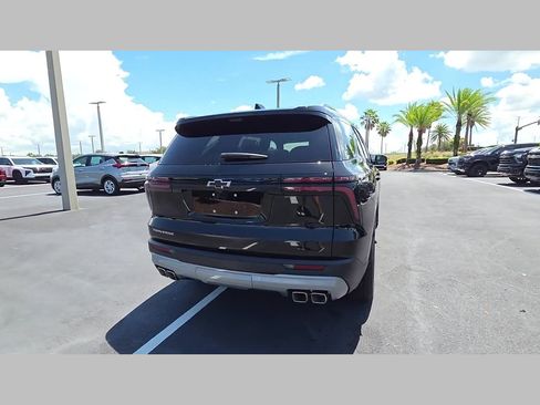 New 2026 Chevrolet Traverse LT w/ Driver Confidence Package FWD image 19
