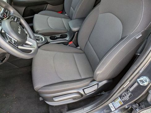 Certified 2023 Kia Forte LXS w/ LXS Technology Package FWD image 20
