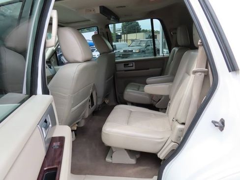Used 2010 Ford Expedition Limited AWD/4WD image 13