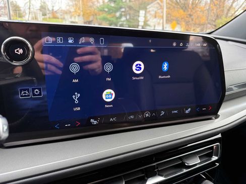 New 2026 Chevrolet Traverse LT image 50