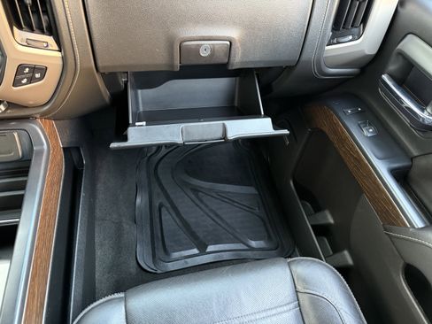 Used 2017 GMC Sierra 1500 Denali image 33