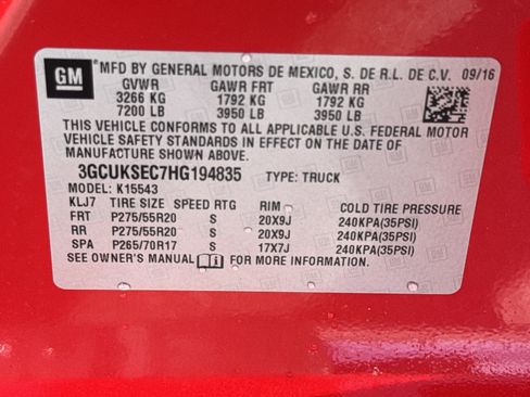 Used 2017 Chevrolet Silverado 1500 LTZ Z71 w/ LTZ Plus Package AWD/4WD image 35