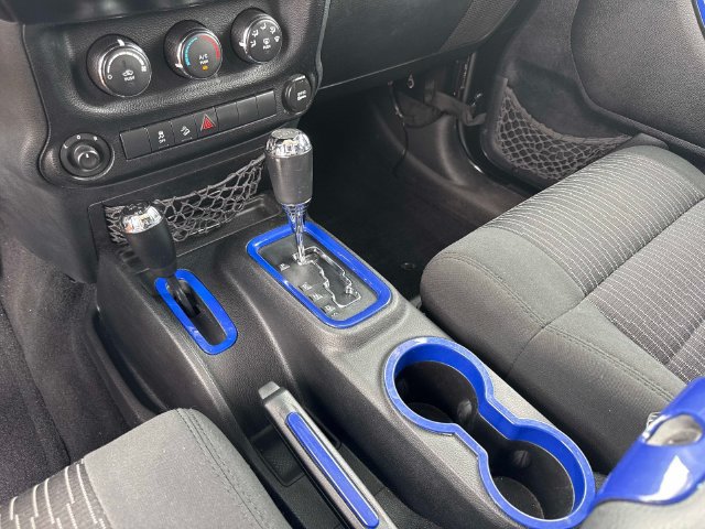 Used 2012 Jeep Wrangler Unlimited Sport AWD/4WD image 25