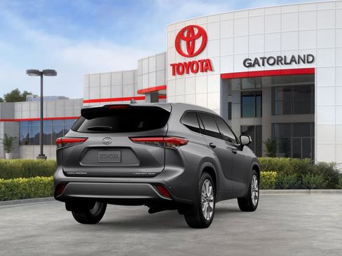 New 2026 Toyota Highlander Limited image 56