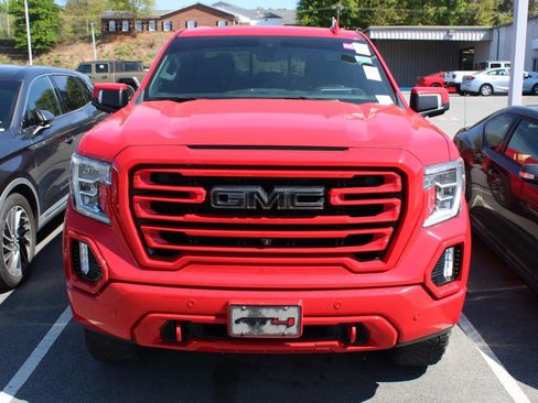 Used 2021 GMC Sierra 1500 AT4 w/ Technology Package image 2