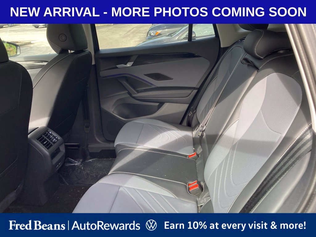 Used 2026 Volkswagen Tiguan SE AWD/4WD image 10