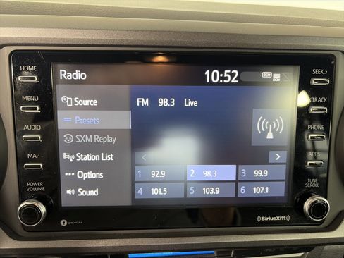 Used 2023 Toyota Tacoma TRD Off-Road image 21