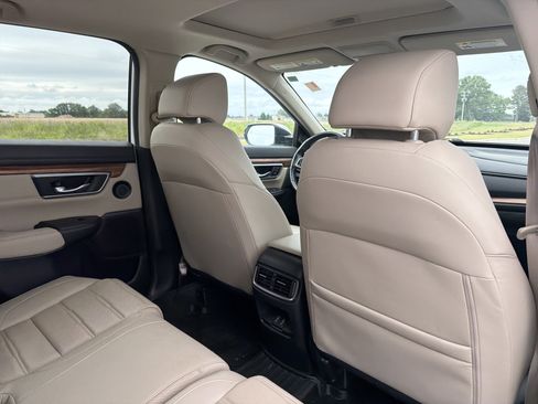 Certified 2021 Honda CR-V Touring image 18