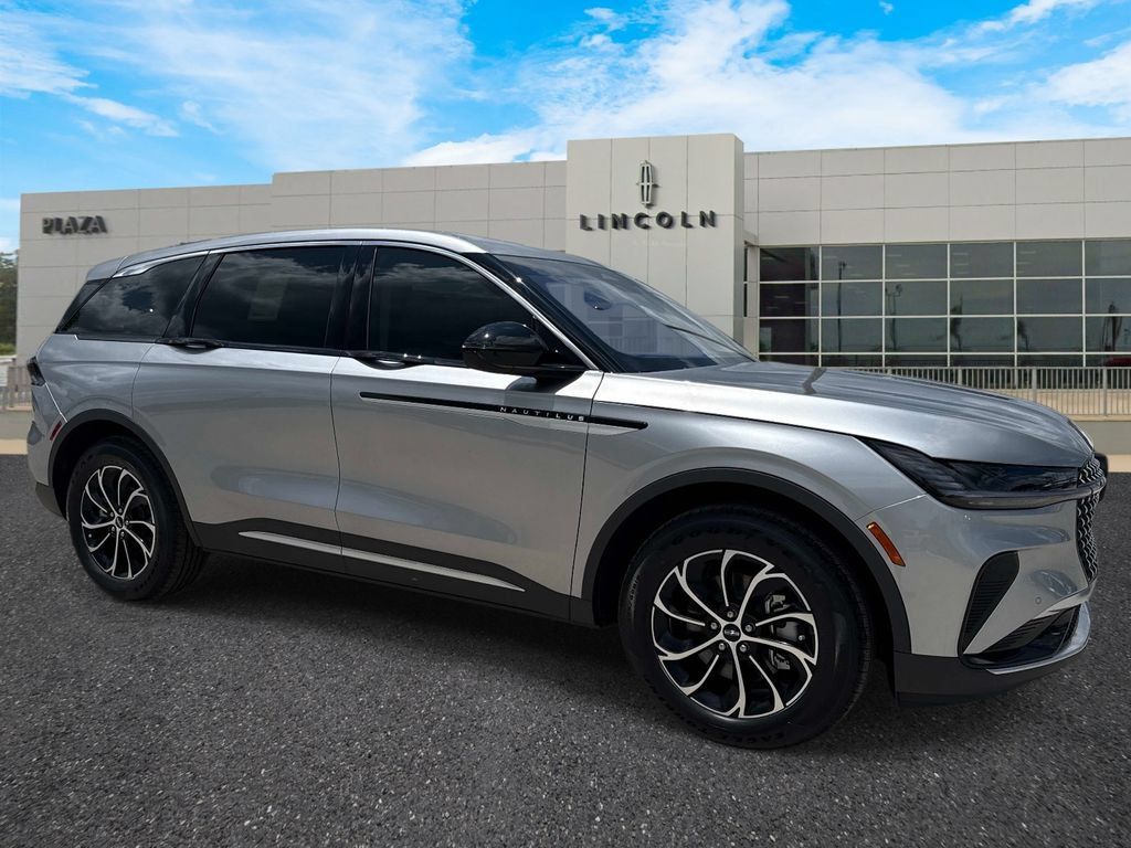 New 2026 Lincoln Nautilus Premier w/ Equipment Group 102A AWD/4WD image 1
