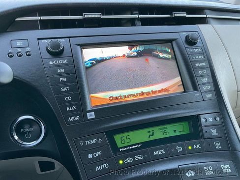 Used 2010 Toyota Prius Five image 22