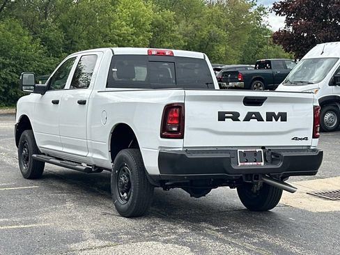 New 2026 RAM 2500 Tradesman AWD/4WD image 4