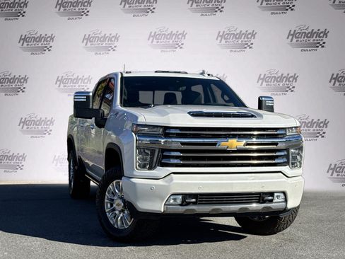 Used 2022 Chevrolet Silverado 3500 High Country w/ Z71 Off-Road Package image 2