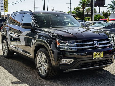 Used 2018 Volkswagen Atlas SEL Premium image 5
