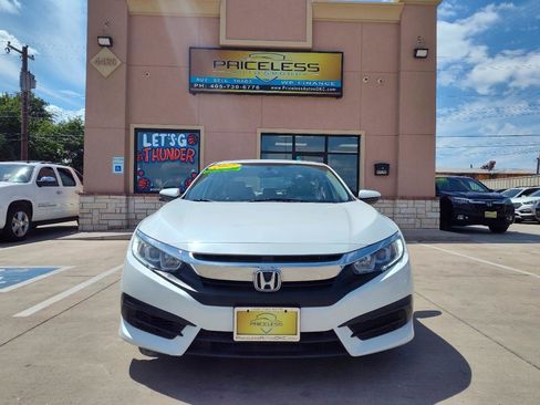 Used 2017 Honda Civic EX image 9