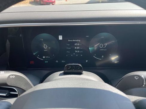 Used 2026 Hyundai Palisade SEL FWD image 27