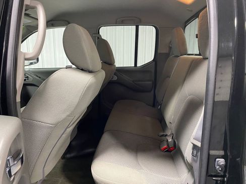 Used 2018 Nissan Frontier SV w/ Value Truck Package image 10