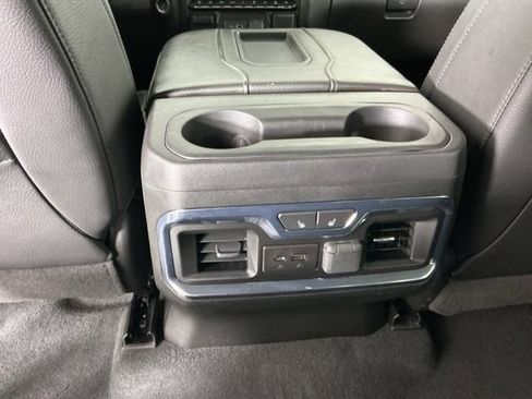 Used 2022 GMC Sierra 2500 Denali w/ Denali Black Diamond Edition image 29