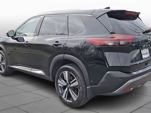 Used 2022 Nissan Rogue SL w/ SL Premium Package image 6