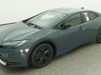 New 2026 Toyota Prius Plug-In Hybrid FWD video 1