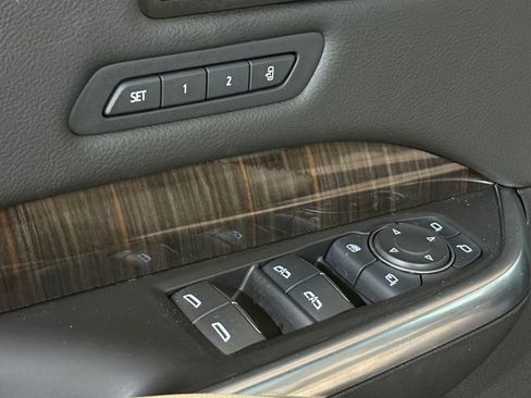 Certified 2025 Cadillac XT4 Premium Luxury image 21