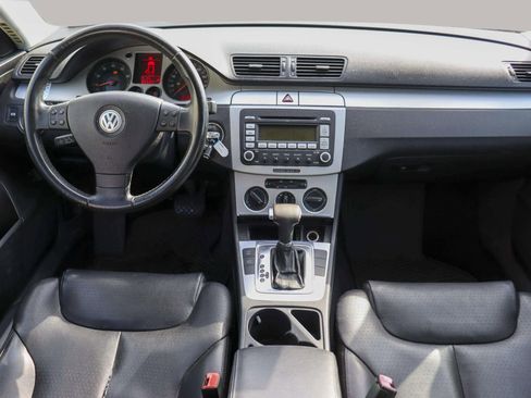 Used 2009 Volkswagen Passat Komfort image 19