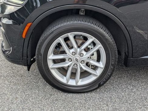 Used 2025 Dodge Durango GT AWD/4WD image 13