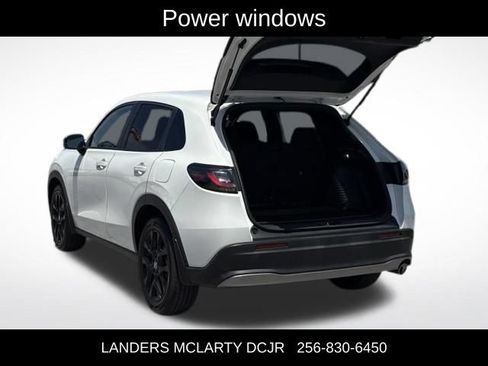 Used 2024 Honda HR-V Sport image 16