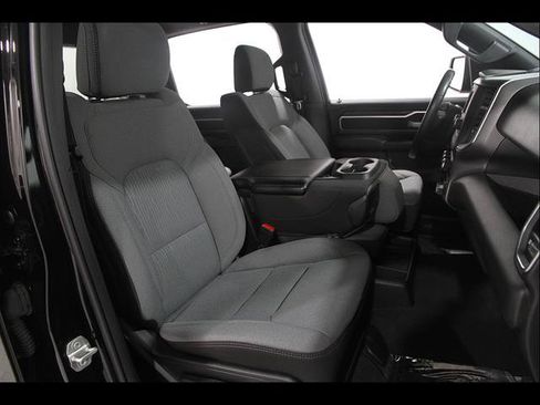 Used 2024 RAM 1500 Big Horn AWD/4WD image 17