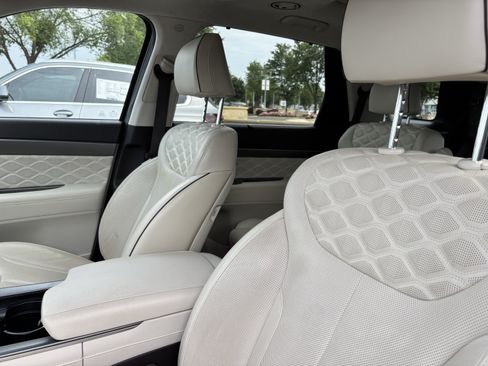 Used 2020 Hyundai Palisade Limited FWD image 17