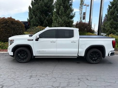 Used 2024 GMC Sierra 1500 Denali w/ Denali Reserve Package AWD/4WD image 3
