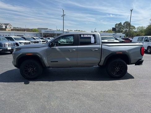 New 2026 GMC Canyon Elevation w/ Convenience Package image 17