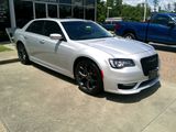 Used 2023 Chrysler 300 Touring L w/ Popular Equipment Group image 5