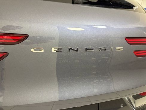 New 2026 Genesis GV70 2.5T Advanced AWD/4WD image 13