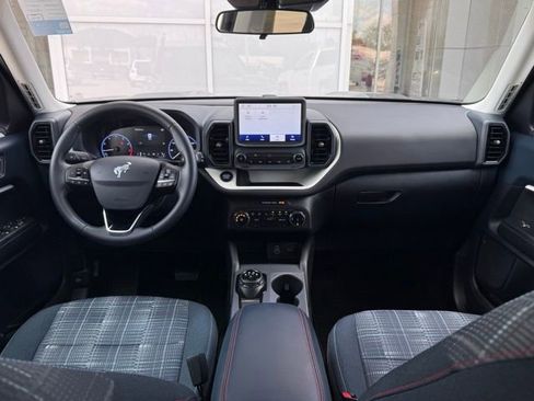 Used 2024 Ford Bronco Sport Heritage w/ Heritage Convenience Package image 7