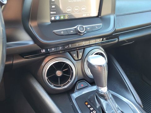 Used 2019 Chevrolet Camaro LT image 26