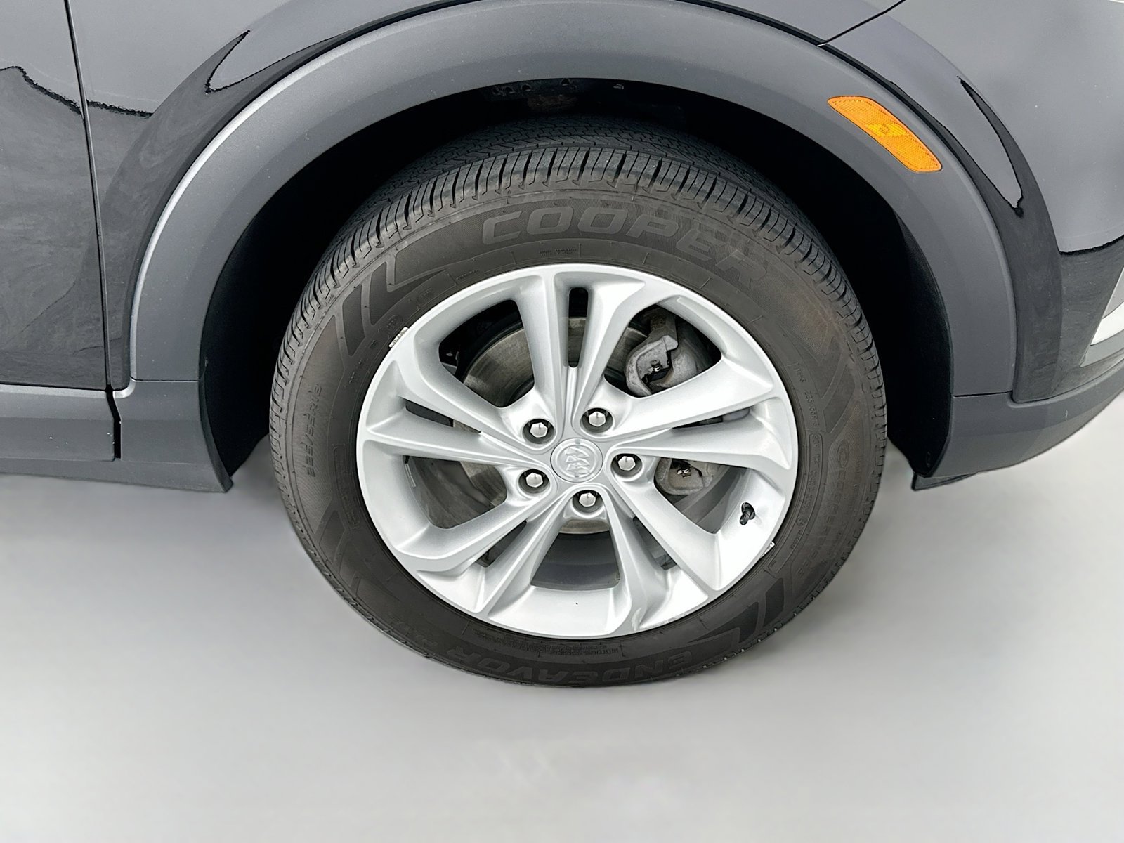 Used 2022 Buick Encore GX Preferred w/ Cold Weather Comfort Package AWD/4WD image 36