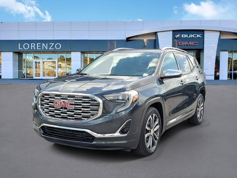 Used 2019 GMC Terrain Denali w/ Advanced Safety Package FWD image 1