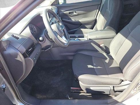 New 2025 Nissan Sentra SV image 10